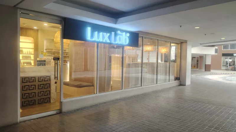 Retail Space Image